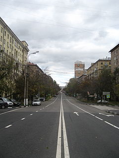 Начало улицы Трофимова. Вид со стороны третьего транспортного кольца.