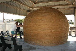 There are multiple claims to the world's biggest ball of twine record in the United States. As of 2014, the ball of twine with the largest circumference is located in Cawker City, Kansas.