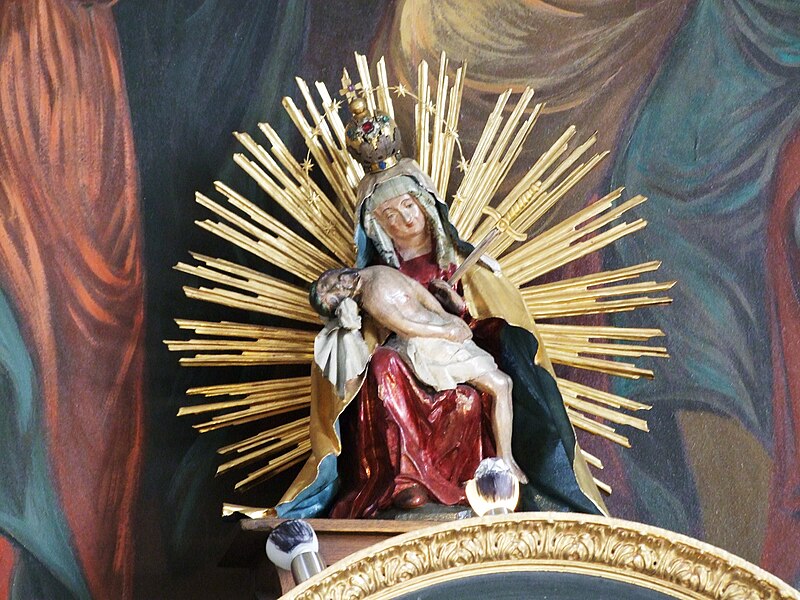 File:Unserer lieben Frau auf dem Kapf - Hochaltar Pieta 1.JPG