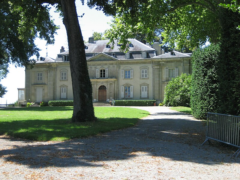 File:Voltaire's chateau, Ferney.JPG