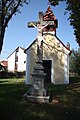 Čeština: Kříž u kaple v Pocoucově, Třebíč, okr. Třebíč. English: Wayside cross near chapel in Pocoucov, Třebíč, Třebíč District.