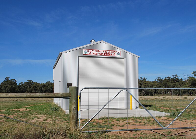 File:West Windouran RFS Shed.JPG