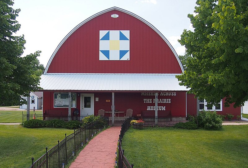 File:Wheels Across the Prairie Museum.jpg