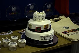 Wikipedia cake