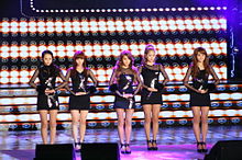 Wonder Girls in 2011 Korea Entertainment Awards.jpg