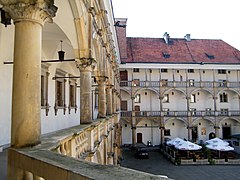 Patio del castillo de Brzeg (s. XII, rec. 1544-1560)