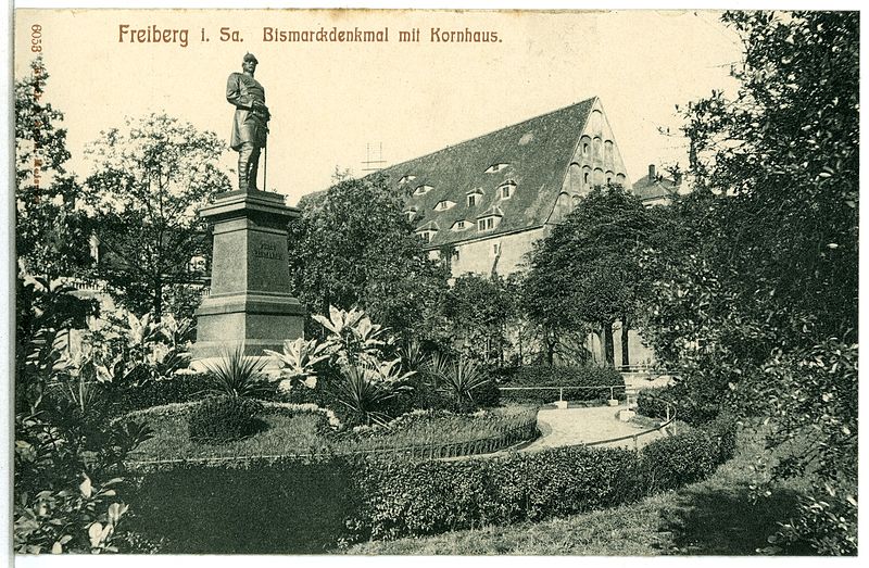 File:06053-Freiberg-1905-Bismarckdenkmal mit Kornhaus-Brück & Sohn Kunstverlag.jpg