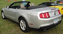 Ford Mustang convertible 12 Ford Mustang (7299352136) (cropped).jpg