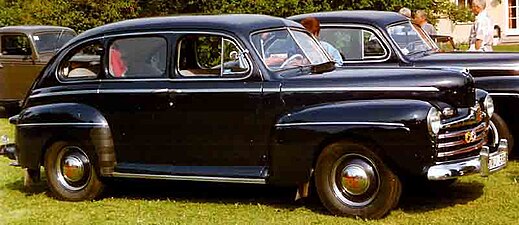 Ford Model 69A 73B Super De Luxe Fordor Sedan του 1946