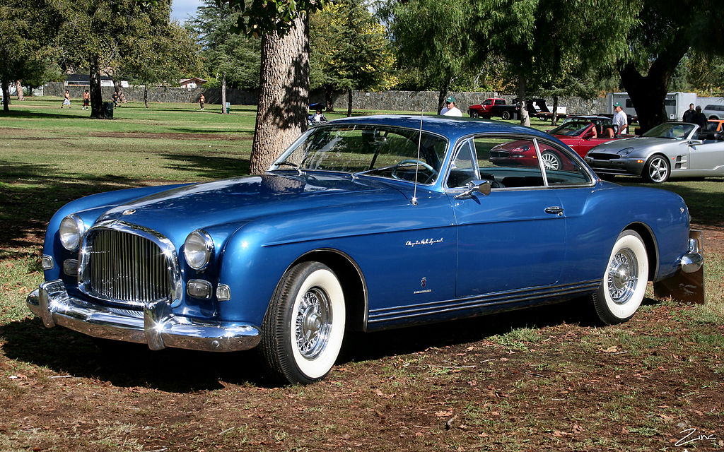 Die Carrozzeria Ghia SpA 1024px-1954_Chrysler_Ghia_Special_GS-1_coupe_-_blue_-_fvl