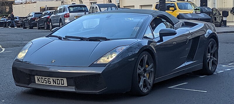 File:2011 Lamborghini Gallardo LP560-4 Spyder.jpg