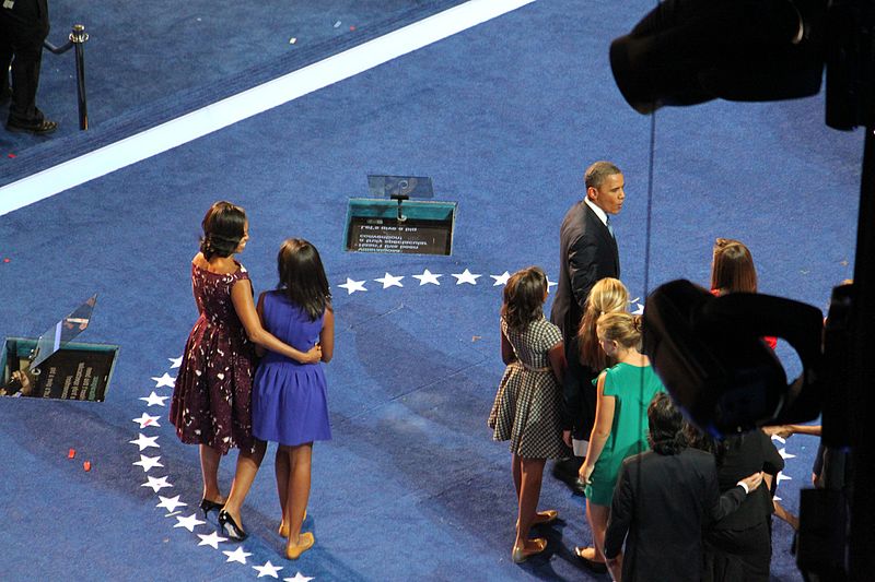 File:2012 DNC day 3 Obama family with Bidens (7959743074).jpg