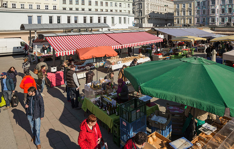 File:2015-02-21 Samstag am Karmelitermarkt Wien - 9411.jpg