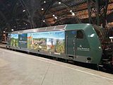 Deutsch: DB 146 010 mit Werbung im Leipziger Hauptbahnhof English: DB 146 010 with advertisment at Leipzig main station