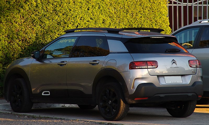 File:2020 Citroen C4 Cactus Shine.jpg