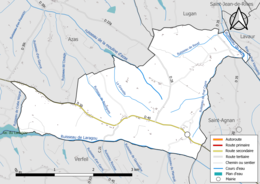 Carte en couleur présentant le réseau hydrographique de la commune