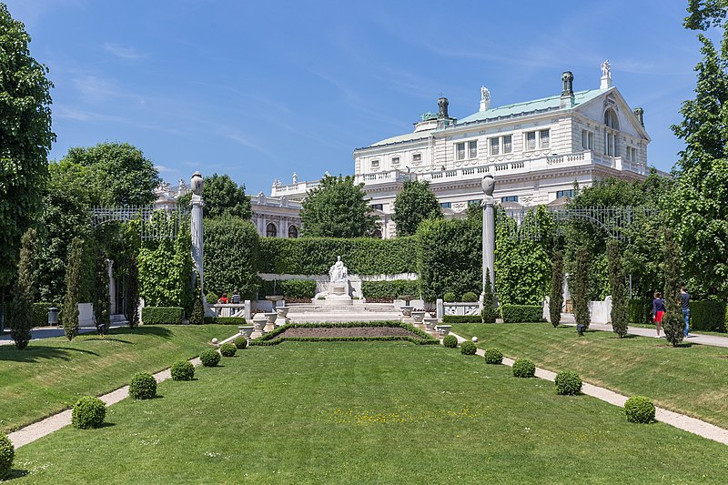 File:AT 20134 - Empress Elisabeth monument, Volksgarten, Vienna - 6124.jpg