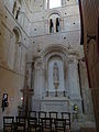 Abbaye de Lessay - transept nord, chapelle de la Vierge.JPG