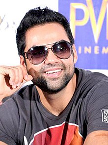 Abhay Deol ĉe la novaĵaŭdienco de 