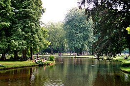 Vondelpark: Geschiedenis, Kenmerken en voorzieningen, Topografie