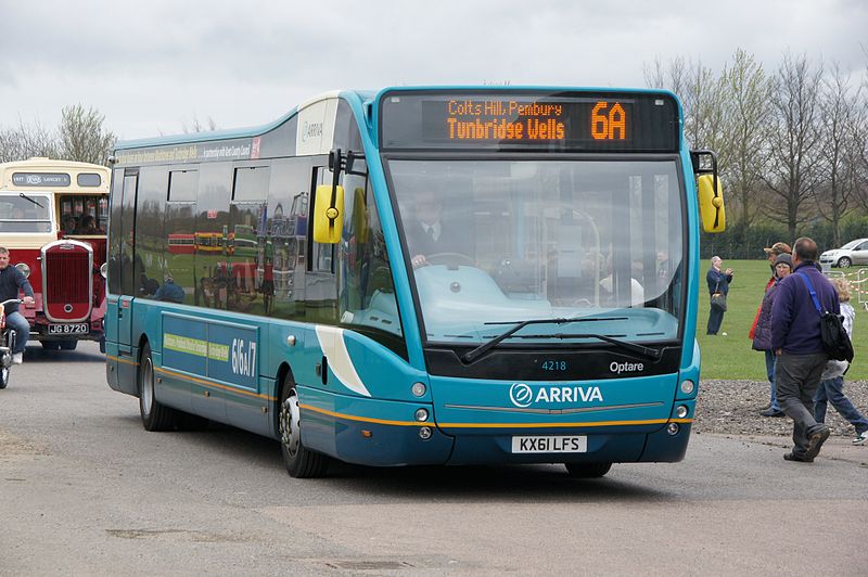 File:Arriva Kent & Sussex bus 4218 (KX61 LFS), M&D and EK 60 rally.jpg