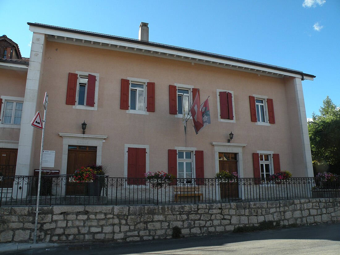 File:Arzier - Administration communale.jpg