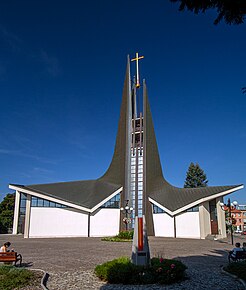 Biserica modernă Sfântul Venceslas din centrul orașului