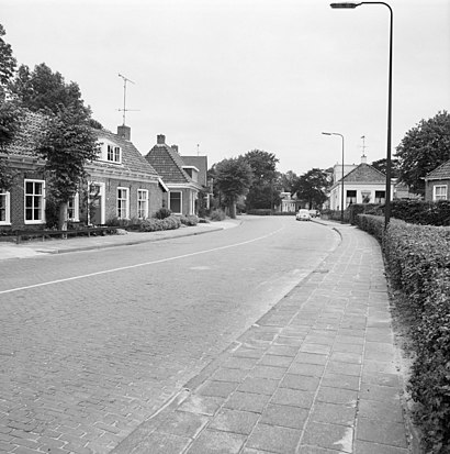 Hoe gaan naar Metslawier met het openbaar vervoer - Over de plek