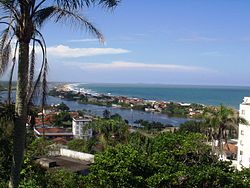 Vista del lago desde la cumbre