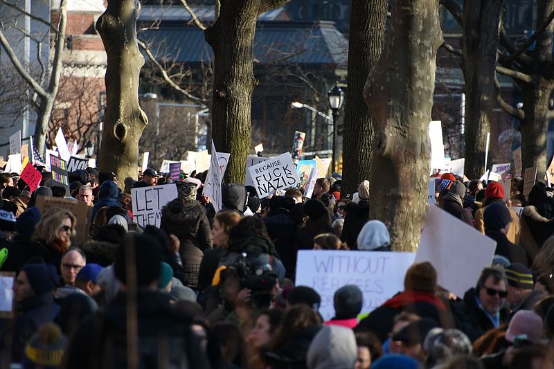 File:Battery Park Rally Against Trump’s Immigration Ban (33245904975).jpg