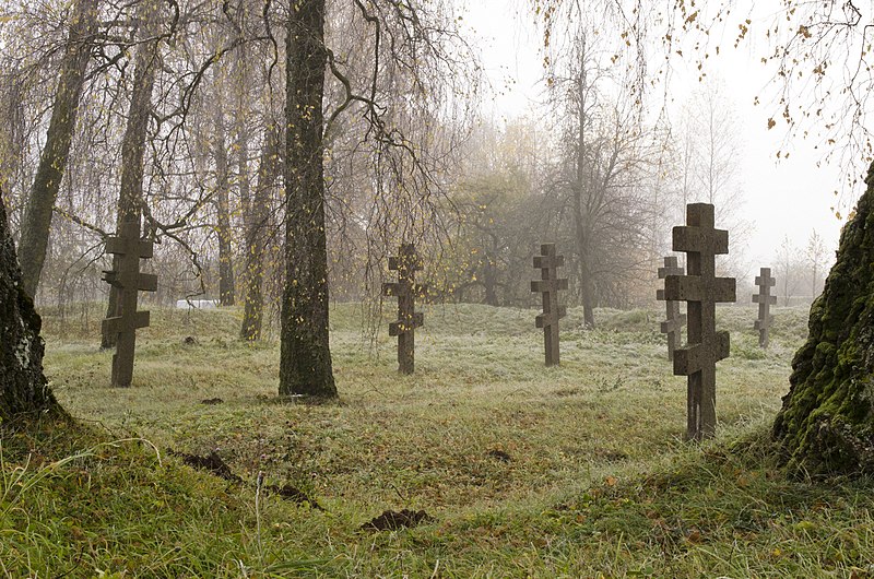 File:Bauska cemetery of WWI soldiers - panoramio (1).jpg