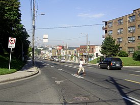 Silverthorn při pohledu na severozápad od Eglinton Avenue a Venn Crescent