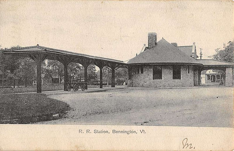 File:Bennington station 1907 postcard.jpg