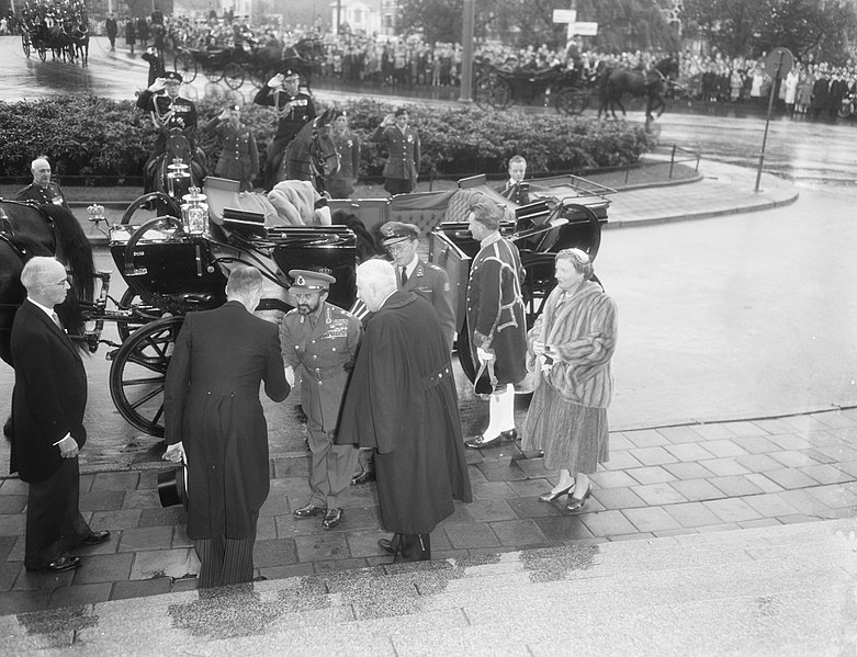 File:Bezoek Keizer Haile Selassie van Ethiopie aan ons land bezoek Instituut voor de , Bestanddeelnr 906-8224.jpg