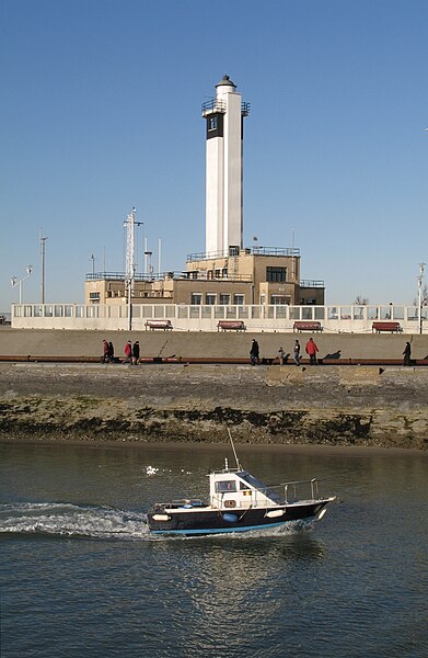 File:Blankenberge Vuurtoren 01.jpg