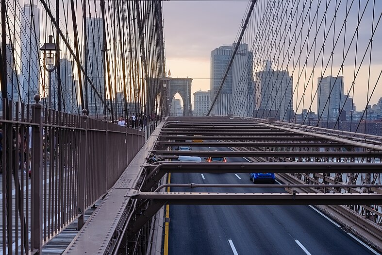 Brooklyn Bridge. By User:ArildV