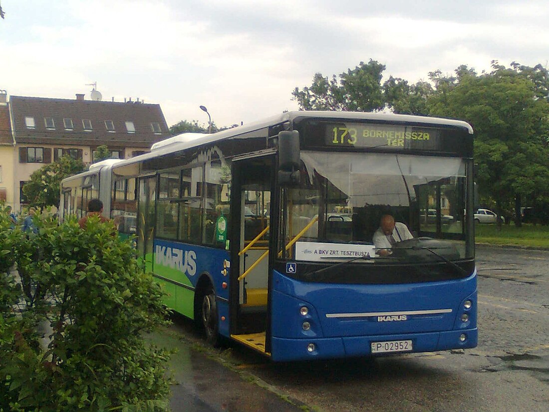 File:Budapest Bornemissza tér Ikarus V187 5.jpg