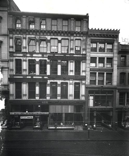 File:Buildings on east side of Washington Street -404--410 (12439727463).jpg