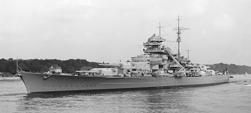 File:Bundesarchiv Bild 193-04-1-26, Schlachtschiff Bismarck (cropped).jpg