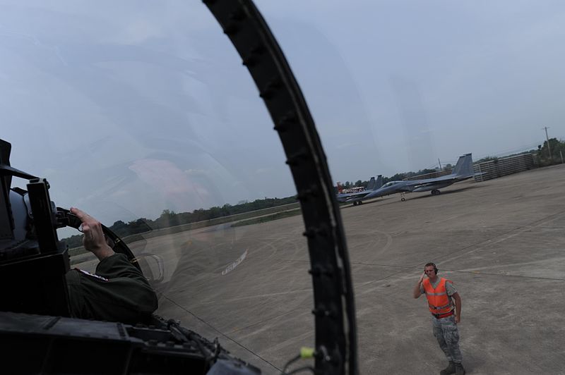 File:COPE TIGER 2011 44th Expeditionary Fighter Squadron Prepares for maneuvers 110323-F-LX971-031.jpg