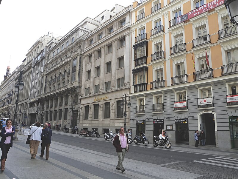 File:Calle Alcalá (5106218870).jpg