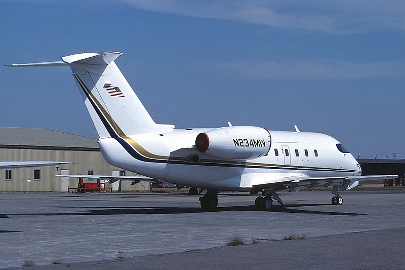 File:Canadair CL-600-1A11 Challenger 600 AN1902275.jpg