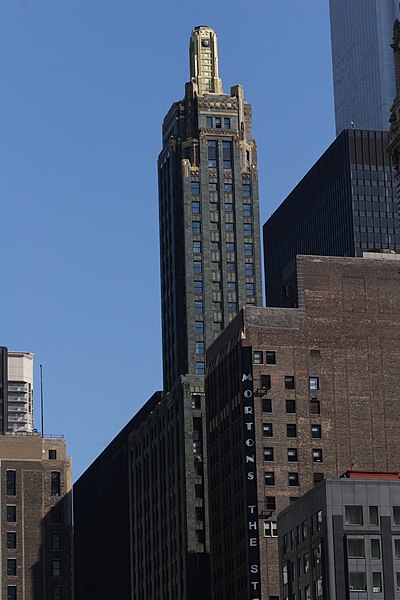 File:Carbon and Carbide Building - Chicago 21 (3225183176).jpg