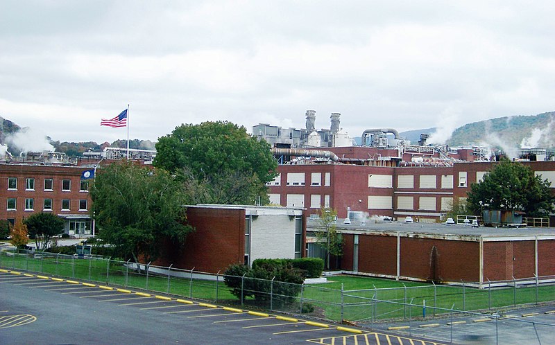 File:Celanese Viscose factory near Pearisburg, Virginia - panoramio.jpg