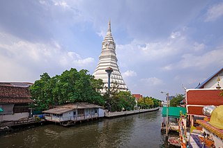 Wat Paknam Bhasicharoen Thai Buddhist temple, origin of Dhammakaya Movement and represented in Supreme Sangha Council