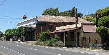 Chewton Victoria.jpg