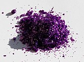 Anhydrous chromium(III) chloride (CrCl3) Chromium(III)-chloride-purple-anhydrous-sunlight.jpg