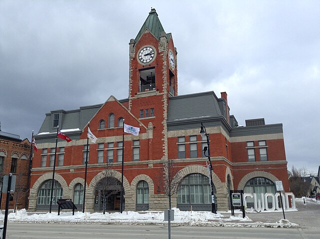 Image: Collingwood Ontario Town Hall