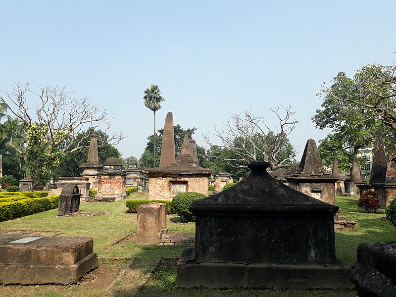 File:Dutch Cemetry at Chinsurah, Hooghly 31.jpg