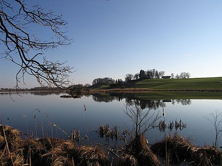 Egglburger See im Frühjahr